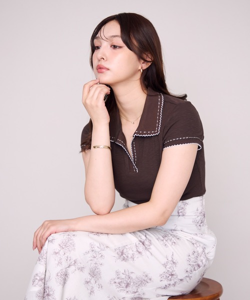 MISCH MASCH(ミッシュマッシュ)の「2026春夏新作 配色ステッチポロニット半袖トップス(Tシャツ/カットソー・レディース・ホワイト/ブラック/ブラウン・フリ-)」の14枚目の写真