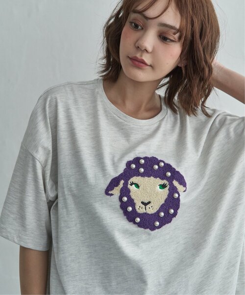 notch.(ノッチ)の「パール付き ヒツジ サガラ刺繍Tシャツ(Tシャツ/カットソー・レディース・チャコール/オフホワイト/杢グレー・M)」の6枚目の写真