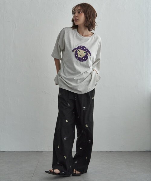 notch.(ノッチ)の「パール付き ヒツジ サガラ刺繍Tシャツ(Tシャツ/カットソー・レディース・チャコール/オフホワイト/杢グレー・M)」の8枚目の写真