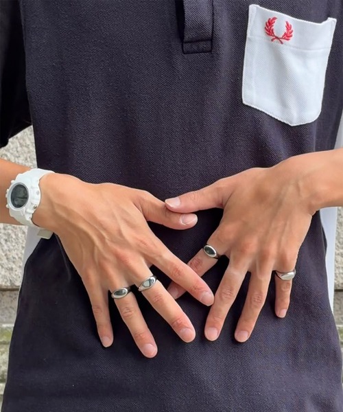 SBG（エスビー）の「インフルエンサー taiyo ×SBG オーバルシグネットリング（リング・メンズ・シルバー・12号/10号/16号/14号）」の12枚目の写真