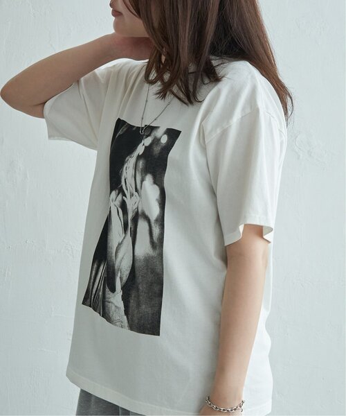 VENCEEXCHANGE(ヴァンスエクスチェンジ)の「モノトーンフォト Tシャツ(Tシャツ/カットソー・レディース・オフホワイト/その他1/その他2/杢グレー・FREE)」の3枚目の写真