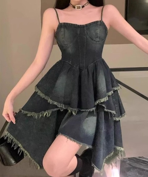 GLAMOROUS JANE（グラマラスジェーン）の「デニムティアードキャミワンピース（ワンピース・レディース・ブルー・M/L）」の6枚目の写真