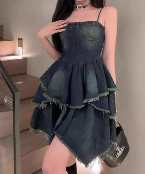 GLAMOROUS JANE（グラマラスジェーン）の「デニムティアードキャミワンピース（ワンピース・レディース・ブルー・M/L）」の8枚目の写真
