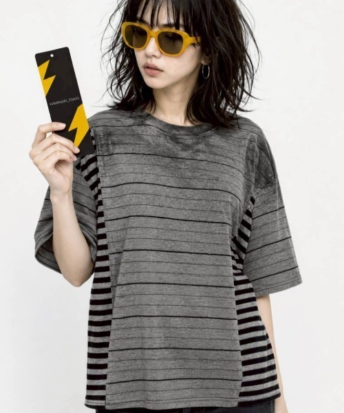 KAMINARI_TOKIO(カミナリトキオ)の「ランダムボーダーヴィンテージライクTシャツ(Tシャツ/カットソー・レディース・ホワイト/レッド/グレー・FREE)」の2枚目の写真