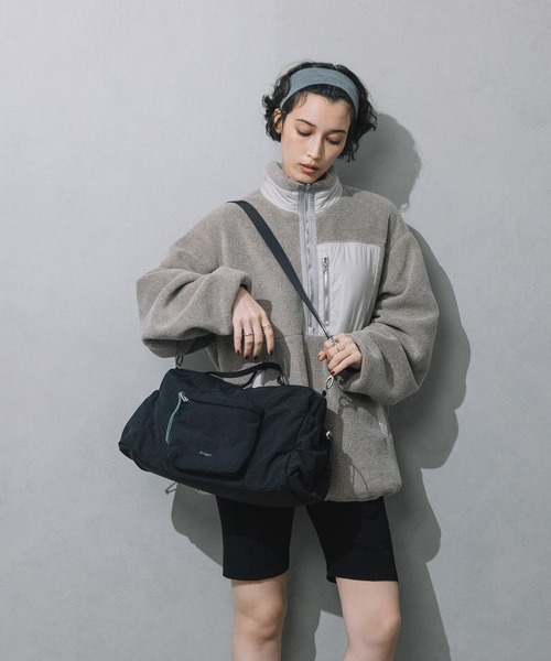 Beau're（ヴュレ）の「BEAURE Nylon ShoulderBag（ショルダーバッグ・レディース・ブラック・FREE）」の3枚目の写真