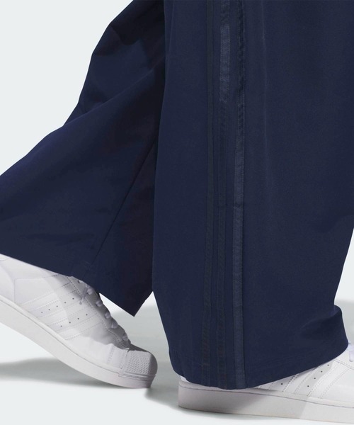 adidas(アディダス)の「バレルパンツ/ アディダスオリジナルス adidas Originals(その他パンツ・メンズ・ブルー・X-LARGE/X-SMALL/XX-LARGE/MEDIUM)」の4枚目の写真