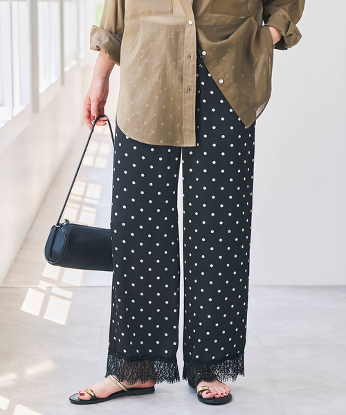 Spick & Span(スピックアンドスパン)の「《セットアップ可 / 追加》レースドッキングドットサテンパンツ(その他パンツ・レディース・ブラック・38/36)」の1枚目の写真