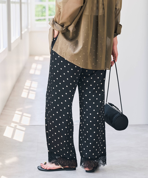Spick & Span(スピックアンドスパン)の「《セットアップ可 / 追加》レースドッキングドットサテンパンツ(その他パンツ・レディース・ブラック・38/36)」の5枚目の写真