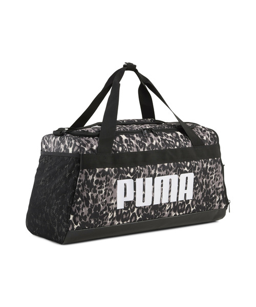 PUMA(プーマ)の「PUMA プーマ ユニセックス プーマ チャレンジャー AOP スモール スポーツ バ(ボストンバッグ・メンズ・グレー系1・フリー)」の2枚目の写真