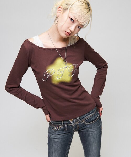 WHO'S WHO gallery(フーズフーギャラリー)の「PIFスタッズトップス(Tシャツ/カットソー・レディース・ベージュ/パープル/ブラウン・FREE)」の6枚目の写真