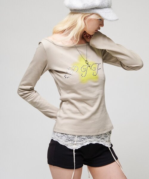 WHO'S WHO gallery(フーズフーギャラリー)の「PIFスタッズトップス(Tシャツ/カットソー・レディース・ベージュ/パープル/ブラウン・FREE)」の13枚目の写真