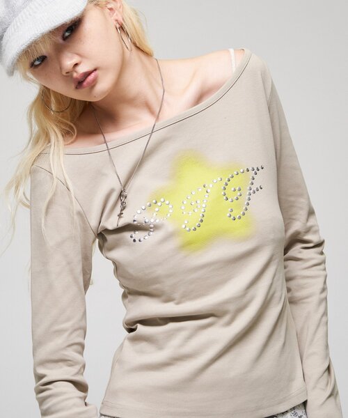 WHO'S WHO gallery(フーズフーギャラリー)の「PIFスタッズトップス(Tシャツ/カットソー・レディース・ベージュ/パープル/ブラウン・FREE)」の14枚目の写真