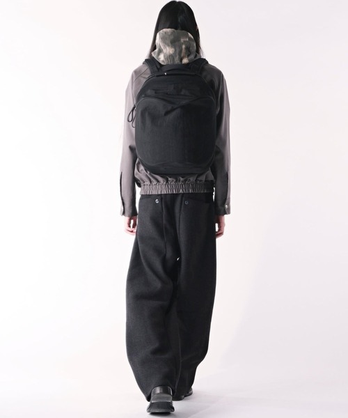 Cote&Ciel(コートエシエル)の「【cote&ciel/コートエシエル】 Elvo Carbon Black / バックパック リュック(バックパック/リュック・メンズ・ブラック・FREE)」の4枚目の写真