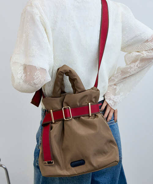 OUTDOOR PRODUCTS(アウトドアプロダクツ)の「OUTDOOR PRODUCTS × FREAK'S STORE/アウトドアプロダクツ 2WAY ベルト付きナイロンパフトートバッグ(ショルダーバッグ・レディース・ブラック/ベージュ/ネイビー・ONE SIZE)」の10枚目の写真