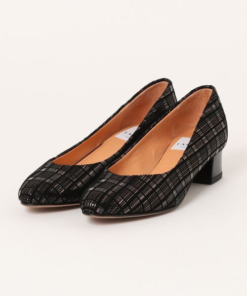LANVIN en Bleu(ランバンオンブルー)の「ラウンドトゥプレーンパンプス(パンプス・レディース・ブラック系その他/ブラック/シャーベット・23.5cm/24.0cm/24.5cm/22.0cm/22.5cm/23.0cm)」の2枚目の写真