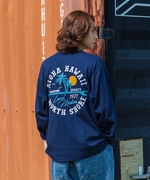 LOCALMOTION HAWAII（ローカルモーション　ハワイ）の「ハワイ＆ﾘｿﾞｰﾄｱﾛﾊﾊﾜｲｻｰｸﾙ刺繍ﾛﾝｸﾞTｼｬﾂ（Tシャツ/カットソー・メンズ・ネイビー/ホワイト・X-LARGE/SMALL/LARGE/MEDIUM）」の11枚目の写真