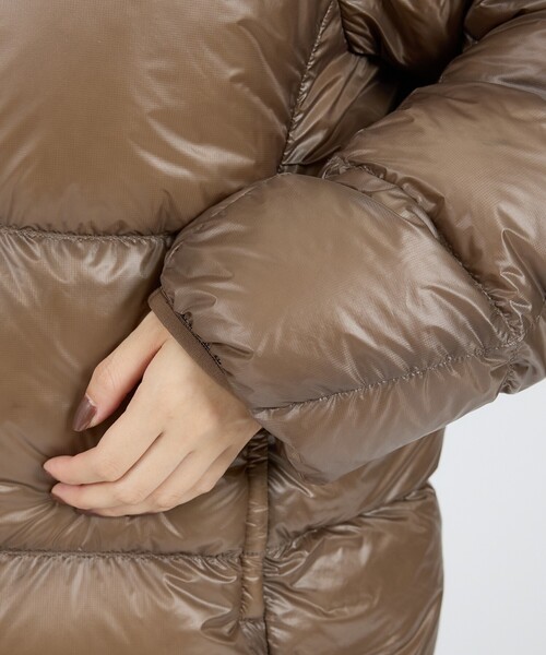 NANGA(ナンガ)の「【NANGA / ナンガ】MOUNTAIN LODGE DOWN JACKET / マウンテンロッジダウンジャケット / N2620-0B014A(ダウンジャケット/コート・メンズ・モカ/ブラック・L/M)」の8枚目の写真