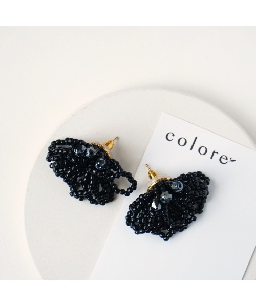 tone(トーン)の「【colore】ビーズのシャワータッセルピアス(MA)(ピアス(両耳用)・レディース・ブラック・FREE)」の1枚目の写真