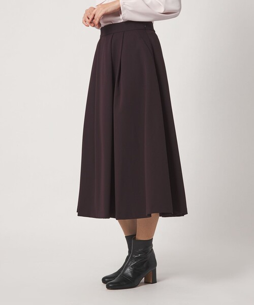 A DAY IN THE LIFE UNITED ARROWS（アデイインザライフユナイテッドアローズ）の「ツイル タックフレアスカート ‐ウォッシャブル‐＜A DAY IN THE LIFE＞（スカート・レディース・ブラック/ダークブラウン・38/36）」の12枚目の写真