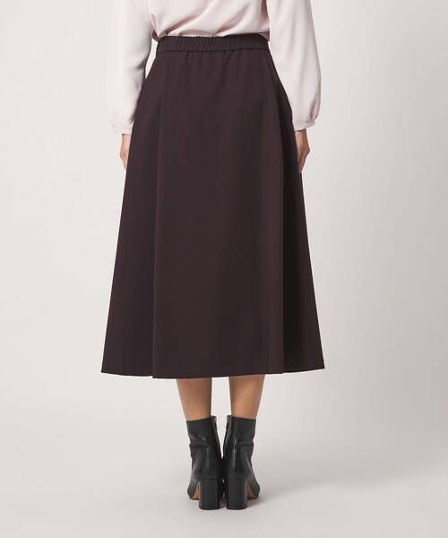 A DAY IN THE LIFE UNITED ARROWS（アデイインザライフユナイテッドアローズ）の「ツイル タックフレアスカート ‐ウォッシャブル‐＜A DAY IN THE LIFE＞（スカート・レディース・ブラック/ダークブラウン・38/36）」の16枚目の写真