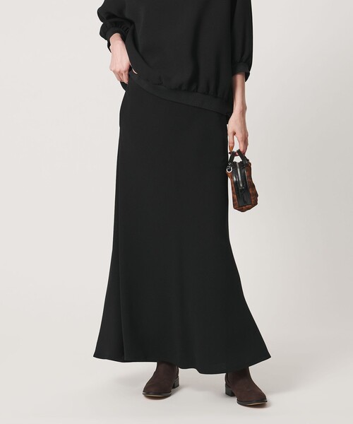 UNITED ARROWS（ユナイテッドアローズ）の「COMFY マーメイド スカート  ‐ウォッシャブル 防汚 UVカット‐（スカート・レディース・ダークブラウン/ブラック・36/38）」の21枚目の写真