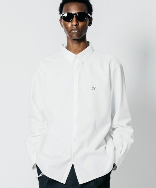 CRIMIE(クライミー)の「C-CHAIN EMBROIDERED SUITING BUTTON-DOWN SHIRT(シャツ/ブラウス・メンズ・ブラック/ホワイト/ブラウン・XXL/XL/L/M)」の2枚目の写真