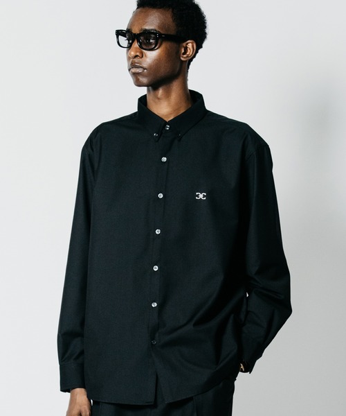 CRIMIE(クライミー)の「C-CHAIN EMBROIDERED SUITING BUTTON-DOWN SHIRT(シャツ/ブラウス・メンズ・ブラック/ホワイト/ブラウン・XXL/XL/L/M)」の1枚目の写真