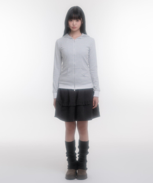 NAAIEEN(ナイエン)の「ストライプ スリムフィット ジップアップパーカー ライトグレー(パーカー・レディース・その他・FREE)」の3枚目の写真
