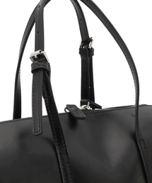 【美品】YAHKI ヤーキ 2WAY ミニボストン ショルダーバッグ 黒 レザー YAHKI（ヤーキ）の「YAHKI 2WAYレザーミニボストンバッグ（ショルダー