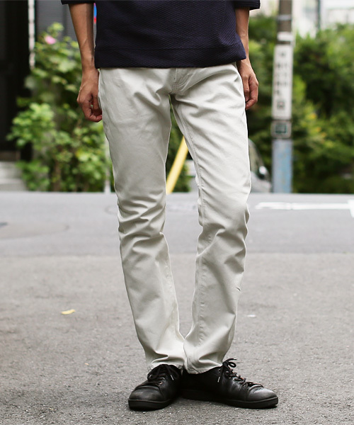 quadro(クオドロ)の「オールシーズナル ピケ5ポケットパンツ(その他パンツ・メンズ・グレー/クリーム/ネイビー・L/S/M)」の2枚目の写真