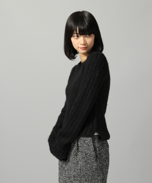 HARE(ハレ)の「モヘアソデロングプルオーバー(HARE)(ニット/セーター・レディース・オフホワイト/ボルドー/ブラック・FREE)」の6枚目の写真