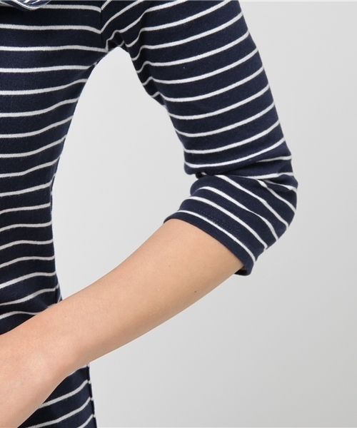 SLY(スライ)の「FRILL LACE UP 7分袖 TOPS(Tシャツ/カットソー・レディース・ブラック/ネイビー系/オフホワイト/レッド系その他・1/2)」の9枚目の写真