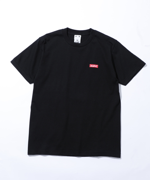 X-girl（エックスガール）の「FACE S/S TEE LIMITED（Tシャツ/カットソー・レディース・ホワイト/ブラック・2/1）」の9枚目の写真