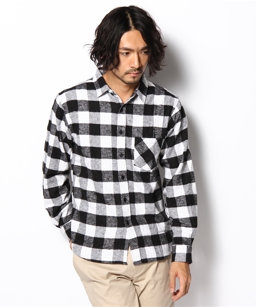 WEGO(ウィゴー)の「ブロックチェックネルLSシャツ(シャツ/ブラウス・メンズ・ホワイト/ブラウン/グリーン/ブルー/レッド・MEDIUM/LARGE)」の2枚目の写真