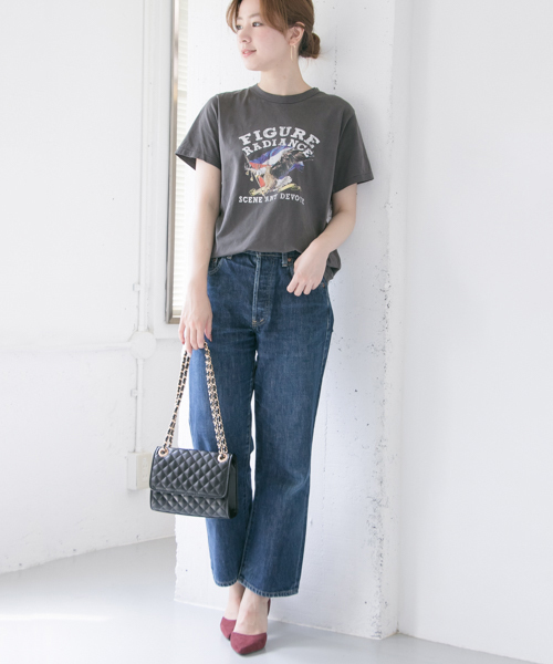 URBAN RESEARCH(アーバンリサーチ)の「VINTAGE LIKE T-SHIRTS(Tシャツ/カットソー・レディース・ブラック系その他/スミクロ・FREE)」の4枚目の写真