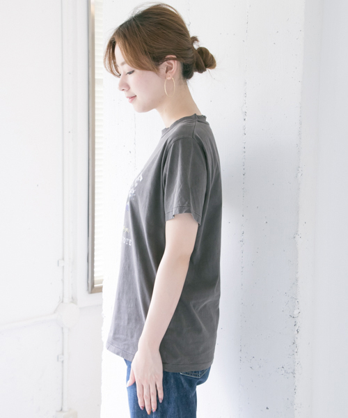 URBAN RESEARCH(アーバンリサーチ)の「VINTAGE LIKE T-SHIRTS(Tシャツ/カットソー・レディース・ブラック系その他/スミクロ・FREE)」の8枚目の写真