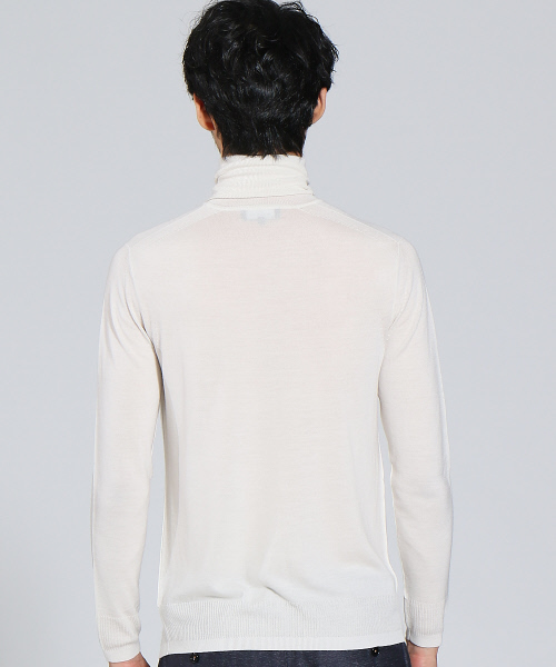 RECENCY OF MINE(リーセンシー オブ マイン)の「【Recency of Mine/Zegna】ウールシルク タートルネック(ニット/セーター・メンズ・オフホワイト/チャコールグレー・44/50/46/48)」の5枚目の写真