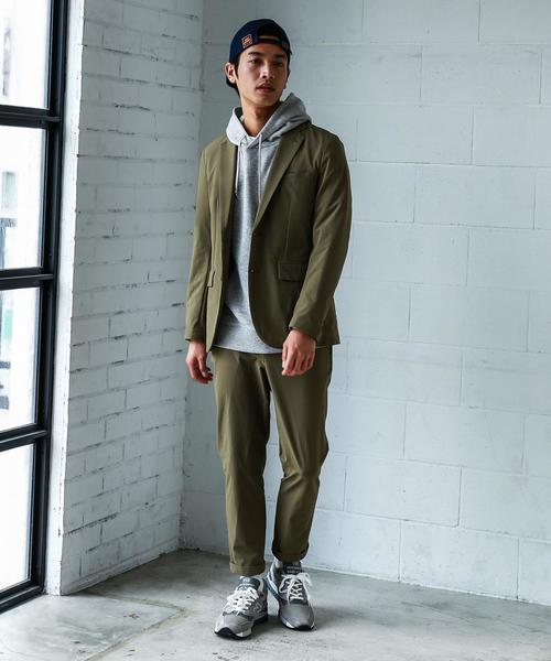 green label relaxing（グリーンレーベルリラクシング）の「【WEB限定】 CM★★ ナイロン ポリウレタン 2B M68 ジャケット ＜機能性生地＞ ◆（テーラードジャケット・メンズ・ブラック/オリーブ・MEDIUM/X-LARGE/LARGE/X-SMALL/SMALL）」の18枚目の写真