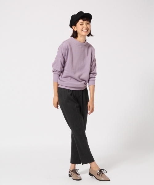 GLOBAL WORK（グローバルワーク）の「モックネックスウェット長袖/764078（スウェット・レディース・ホワイト/ダークブラウン/パープル/グレー・MEDIUM/LARGE）」の8枚目の写真