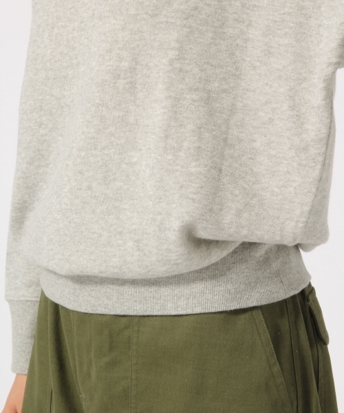 GLOBAL WORK（グローバルワーク）の「モックネックスウェット長袖/764078（スウェット・レディース・ホワイト/ダークブラウン/パープル/グレー・MEDIUM/LARGE）」の14枚目の写真