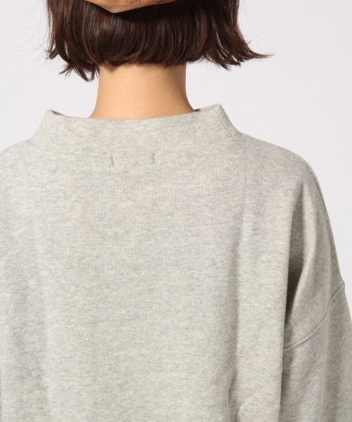 GLOBAL WORK（グローバルワーク）の「モックネックスウェット長袖/764078（スウェット・レディース・ホワイト/ダークブラウン/パープル/グレー・MEDIUM/LARGE）」の15枚目の写真