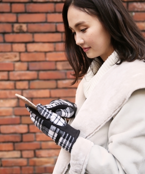 GLOBAL WORK（グローバルワーク）の「スマホグローブ/763309（手袋・レディース・ブラック/レッド/その他/ダークグレー/ホワイト・FREE）」の16枚目の写真