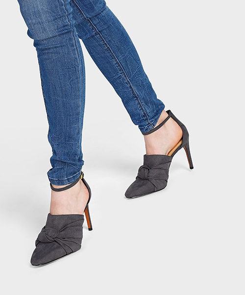 CHARLES & KEITH(チャールズ & キース)の「ノットヒール / KNOTTED HEELS(パンプス・レディース・グレー/ブラック/チャコールグレー・23cm/22.5cm/23.5cm/24.5cm/25cm)」の15枚目の写真