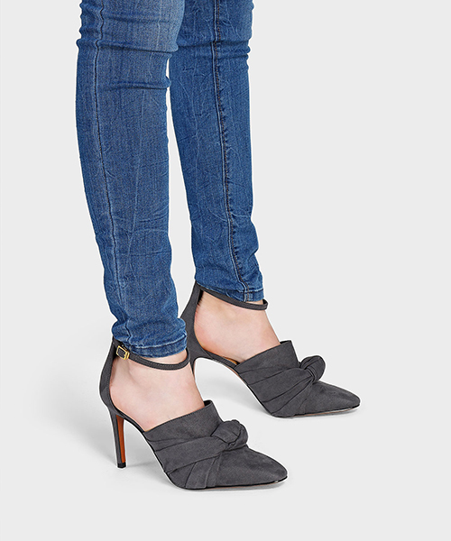 CHARLES & KEITH(チャールズ & キース)の「ノットヒール / KNOTTED HEELS(パンプス・レディース・グレー/ブラック/チャコールグレー・23cm/22.5cm/23.5cm/24.5cm/25cm)」の10枚目の写真