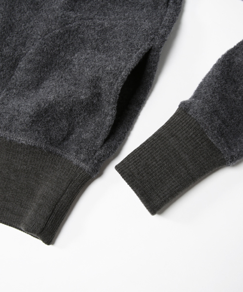 Vivienne Westwood MAN（ヴィヴィアンウエストウッドマン）の「シーザスターズ プリント パーカー【279050 5610】（パーカー・メンズ・グレー/レッド・44/46/48/50）」の8枚目の写真