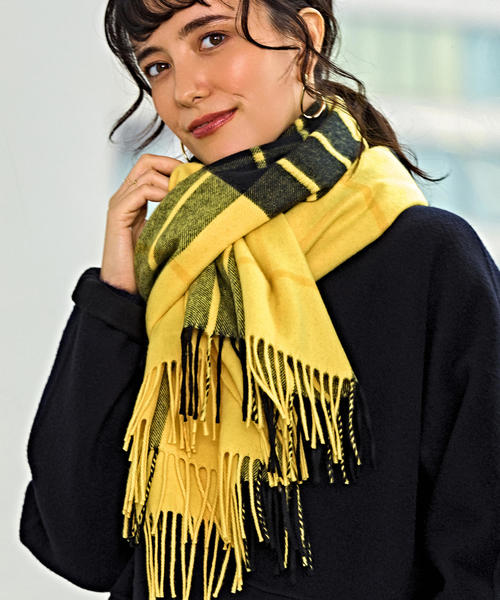 Johnstons of Elgin（ジョンストンズオブエルガン）の「[別注][ジョンストンズ]JOHNSTONS SC チェックストール 18AW（ストール/ショール・レディース・パープル/ダークグレー/モカ/オレンジ/イエロー/ネイビー/レッド/グレー/ブラック・FREE）」の12枚目の写真