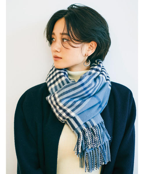 Johnstons of Elgin（ジョンストンズオブエルガン）の「[別注][ジョンストンズ]JOHNSTONS SC チェックストール 18AW（ストール/ショール・レディース・パープル/ダークグレー/モカ/オレンジ/イエロー/ネイビー/レッド/グレー/ブラック・FREE）」の11枚目の写真