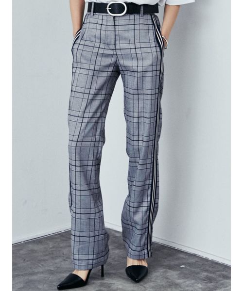 EMODA（エモダ）の「ラインジップオープンスリットパンツ（その他パンツ・レディース・グレー/レッド/カーキ・SMALL/MEDIUM）」の2枚目の写真