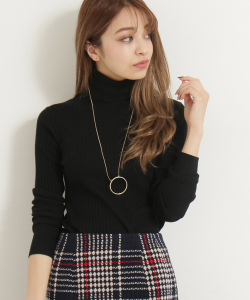 N.（N. Natural Beauty Basic）（エヌエヌナチュラルビューティーベーシック）の「◆≪ウールベーシックⅠ タートルネックニット≫（ニット/セーター・レディース・ブラック/ベージュ/ブラウン/ピンク/ブルー/グリーン/ホワイト・MEDIUM）」の3枚目の写真