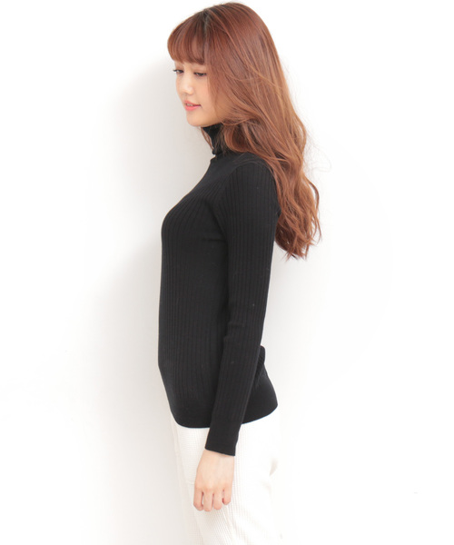 N.（N. Natural Beauty Basic）（エヌエヌナチュラルビューティーベーシック）の「◆≪ウールベーシックⅠ タートルネックニット≫（ニット/セーター・レディース・ブラック/ベージュ/ブラウン/ピンク/ブルー/グリーン/ホワイト・MEDIUM）」の13枚目の写真